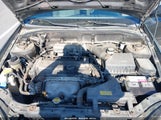 Hyundai Accent Gls/Gt KMHCG35C05U353279 снимка