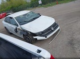 Volkswagen Jetta 1.5T Sport 3VWBM7BU3NM011954 fotografie