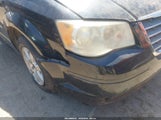 Chrysler Town & Country Touring 2A8HR54139R593857 photo