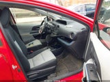 Toyota Prius C Three JTDKDTB30D1550370 снимка