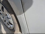 Toyota Corolla Le 5YFEPMAE6NP365766 снимка