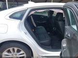 Chevrolet Malibu Lt 1G1ZD5ST9JF226450 снимка