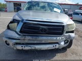 Toyota Tundra Grade 5.7L V8 5TFUW5F15AX146674 fotografie