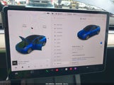 Tesla Model Y Long Range Dual Motor All-Wheel Drive 5YJYGDEE7MF160510 fotografie