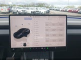 Tesla Model Y Premium Rear-Wheel Drive/Rear-Wheel Drive 7SAYGDED6TF383372 fotografie