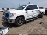 Toyota Tundra Sr5 5.7L V8 5TFEY5F14EX169433 fotografie