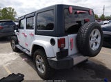 Jeep Wrangler Unlimited Sahara 1C4BJWEG7FL562970 fotografie