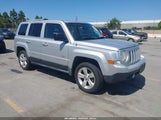 Jeep Patriot Latitude X 1J4NF4GB2BD173222 снимка
