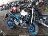 Suzuki Gsx800 R JS1EM11B6R7101428 снимка