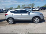 Nissan Rogue Sport Sv JN1BJ1CR8HW138175 fotografie