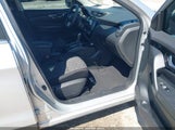 Nissan Rogue Sport Sv JN1BJ1CR8HW138175 снимка