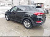 Hyundai Tucson Se KM8J2CA49JU656155 снимка