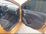 Chevrolet Sonic Lt Auto 1G1JD6SH5H4145045 снимка
