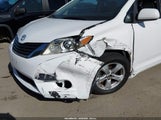 Toyota Sienna Le V6 5TDKK3DC5BS108378 снимка