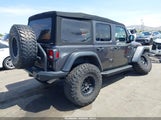 Jeep Wrangler Unlimited Rubicon 4X4 1C4HJXFG8JW212642 photo