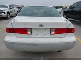Toyota Camry Le JT2BG22K710572935 photo