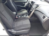 Hyundai Elantra Gt KMHD35LH5GU304074 photo
