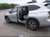 Toyota Highlander Xle 5TDKDRAH3PS024208 photo