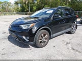 Toyota Rav4 Xle 2T3RFREV7JW750412 снимка