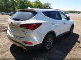 Hyundai Santa Fe Sport 2.4L 5XYZUDLB5JG546952 fotografie