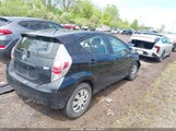 Toyota Prius C Two JTDKDTB33E1565091 снимка