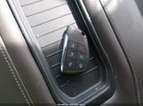Chevrolet Tahoe 2Wd Lt 1GNSCNKDXNR108133 photo
