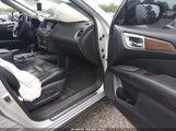 Nissan Pathfinder Platinum 5N1DR2MN7HC902692 снимка