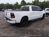 Ram  Laramie 4X4 5'7 Box 1C6SRFJT4MN739897 fotografie
