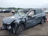 Volkswagen Tiguan 2.0T Se/2.0T Sel/2.0T Sel R-Line/2.0T Sel R-Line Black 3VV2B7AX6KM072605 photo