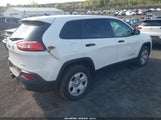 Jeep Cherokee Sport 1C4PJMAB4EW169347 снимка