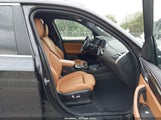 BMW X3 xDrive30I 5UX53DP04N9N12372 fotografie