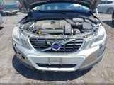 Volvo Xc60 T6/T6 R-Design YV4902DZ8B2224813 fotografie