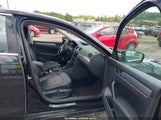 Volkswagen Passat 1.8T Limited Edition 1VWAT7A37FC094198 photo