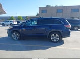 Toyota Highlander Hybrid Limited Platinum V6 5TDDCRFH1FS012058 photo