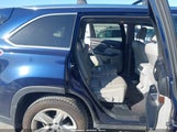 Toyota Highlander Hybrid Limited Platinum V6 5TDDCRFH1FS012058 снимка