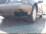 Mercedes-Benz E 300 Diesel WDBJF20F7VA347084 снимка