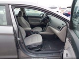Hyundai Elantra Value Edition 5NPD84LF8JH372241 photo