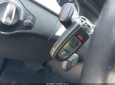 Audi A4 2.0T Premium WAUWFAFL4AA158351 снимка