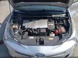 Toyota Prius Two JTDKBRFU2H3025509 fotografie