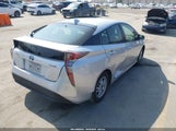 Toyota Prius Two JTDKBRFU2H3025509 fotografie
