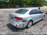Volkswagen Jetta 1.8T Se 3VWD07AJ9FM245190 photo