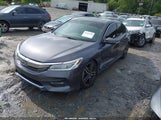 Honda Accord Touring 1HGCR3F93GA012370 fotografie