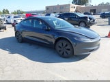 Tesla Model 3 Long Range All-Wheel Drive 5YJ3E1EB3SF996560 fotografie