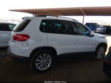 Volkswagen Tiguan Se WVGAV7AX0FW568695 photo