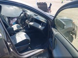 Toyota Rav4 Xle JTMRFREV1JJ193849 снимка