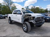 Toyota Tundra Limited 5.7L V8 5TFDV58148X052697 fotografie