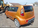 Kia Soul + KNDJT2A2XB7241047 снимка
