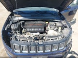 Jeep Compass Latitude 4X4 3C4NJDBBXJT185560 снимка