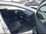 Toyota Prius C Two JTDKDTB39J1612926 снимка
