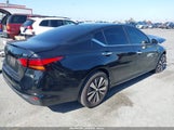 Nissan Altima Sv Fwd 1N4BL4DV2MN388988 fotografie